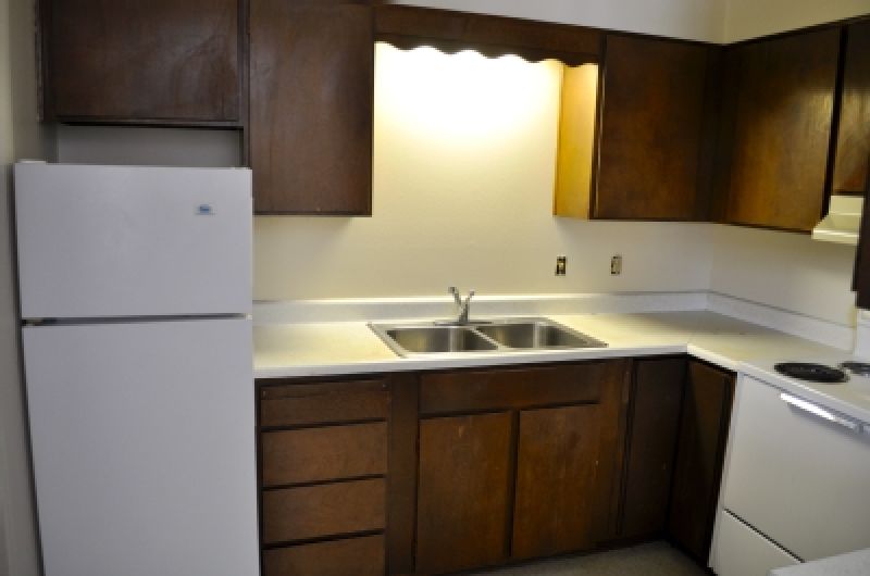 Elliott Village Kitchen